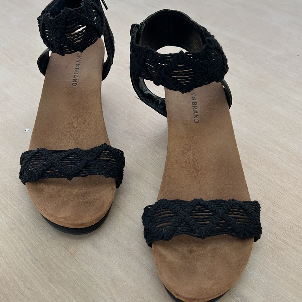 Lucky brand kyaydyn wedge